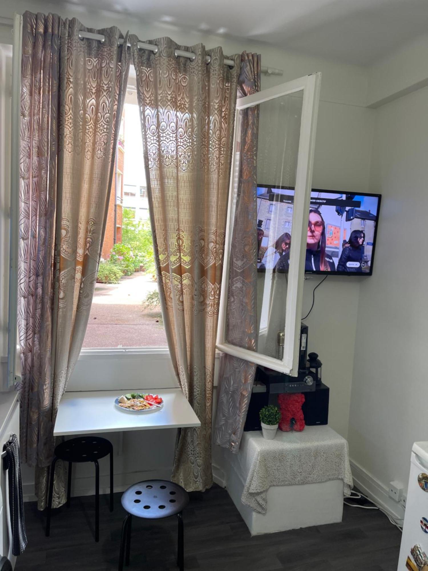 Tour Montparnasse Bed and Breakfast Parijs Buitenkant foto